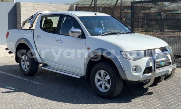 Buy Used Mitsubishi Triton White Car in Blantyre in Malawi Buy Used Mitsubishi Triton White Car in Blantyre in Malawi