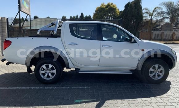 Buy Used Mitsubishi Triton White Car in Blantyre in Malawi Buy Used Mitsubishi Triton White Car in Blantyre in Malawi