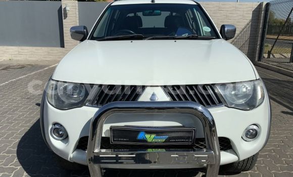Buy Used Mitsubishi Triton White Car in Blantyre in Malawi Buy Used Mitsubishi Triton White Car in Blantyre in Malawi