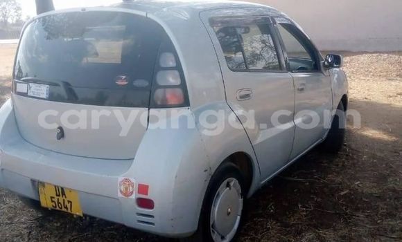 Acheter Occasion Voiture Toyota WiLL Cypha Gris à Blantyre, Malawi Acheter Occasion Voiture Toyota WiLL Cypha Gris à Blantyre, Malawi