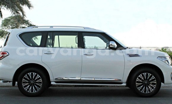 Buy Import Nissan Patrol White Car in Import - Dubai in Malawi Buy Import Nissan Patrol White Car in Import - Dubai in Malawi