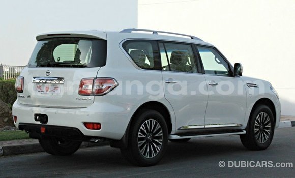 Buy Import Nissan Patrol White Car in Import - Dubai in Malawi Buy Import Nissan Patrol White Car in Import - Dubai in Malawi