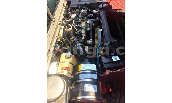 Acheter Import Voiture Hummer H1 Autre à Import - Dubai, Malawi Acheter Import Voiture Hummer H1 Autre à Import - Dubai, Malawi