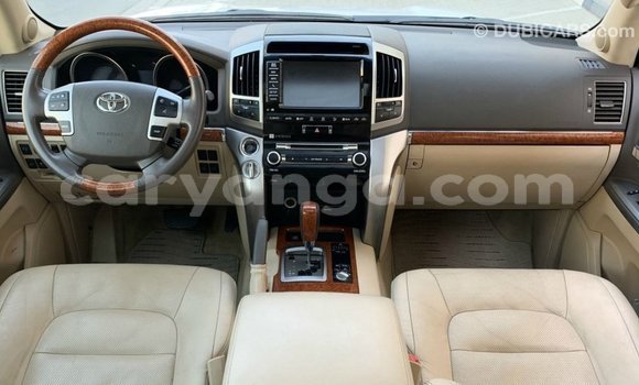 Buy Import Toyota Land Cruiser White Car in Import - Dubai in Malawi Buy Import Toyota Land Cruiser White Car in Import - Dubai in Malawi