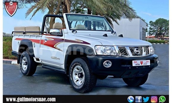 Acheter Import Voiture Nissan Patrol Blanc à Import - Dubai, Malawi Acheter Import Voiture Nissan Patrol Blanc à Import - Dubai, Malawi
