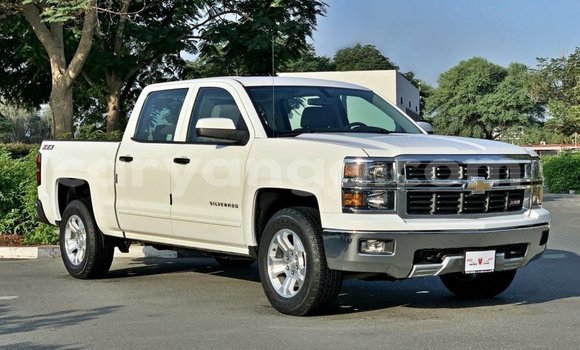 Buy Import Chevrolet Silverado White Car in Import - Dubai in Malawi