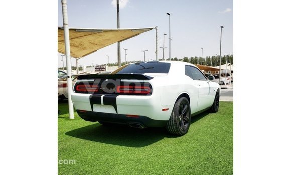 Buy Import Dodge Challenger White Car in Import - Dubai in Malawi Buy Import Dodge Challenger White Car in Import - Dubai in Malawi