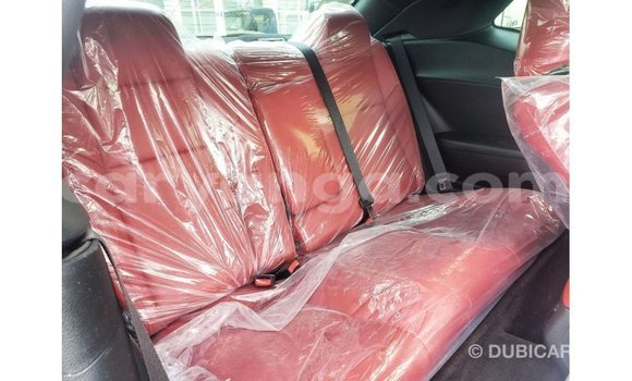 Buy Import Dodge Challenger White Car in Import - Dubai in Malawi Buy Import Dodge Challenger White Car in Import - Dubai in Malawi