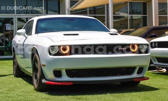 Buy Import Dodge Challenger White Car in Import - Dubai in Malawi Buy Import Dodge Challenger White Car in Import - Dubai in Malawi
