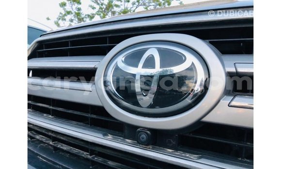 Nunua Imported Toyota Land Cruiser Black Gari ndani ya Import - Dubai nchini Malawi Nunua Imported Toyota Land Cruiser Black Gari ndani ya Import - Dubai nchini Malawi