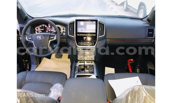Nunua Imported Toyota Land Cruiser Black Gari ndani ya Import - Dubai nchini Malawi Nunua Imported Toyota Land Cruiser Black Gari ndani ya Import - Dubai nchini Malawi