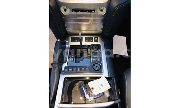 Nunua Imported Toyota Land Cruiser Black Gari ndani ya Import - Dubai nchini Malawi Nunua Imported Toyota Land Cruiser Black Gari ndani ya Import - Dubai nchini Malawi