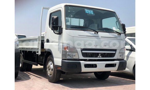 Buy Import Mitsubishi Canter White Car in Import - Dubai in Malawi