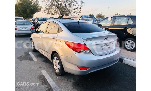 Nunua Imported Hyundai Accent Other Gari ndani ya Import - Dubai nchini Malawi Nunua Imported Hyundai Accent Other Gari ndani ya Import - Dubai nchini Malawi