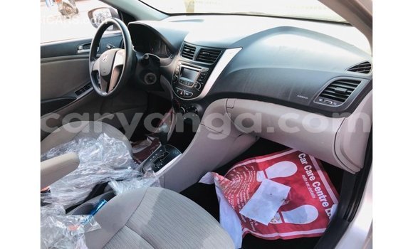 Nunua Imported Hyundai Accent Other Gari ndani ya Import - Dubai nchini Malawi Nunua Imported Hyundai Accent Other Gari ndani ya Import - Dubai nchini Malawi