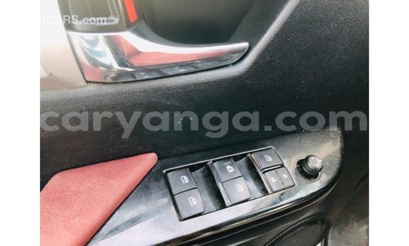 Nunua Imported Toyota Hilux White Gari ndani ya Import - Dubai nchini Malawi Nunua Imported Toyota Hilux White Gari ndani ya Import - Dubai nchini Malawi