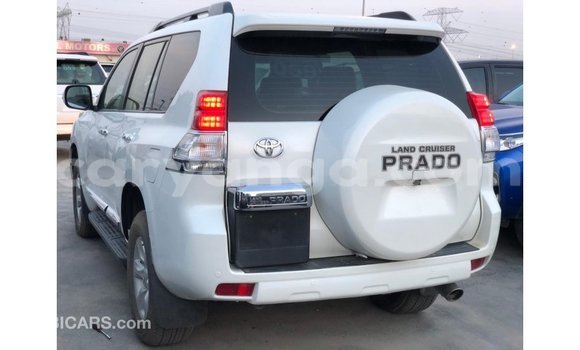 Acheter Import Voiture Toyota Prado Blanc à Import - Dubai, Malawi Acheter Import Voiture Toyota Prado Blanc à Import - Dubai, Malawi