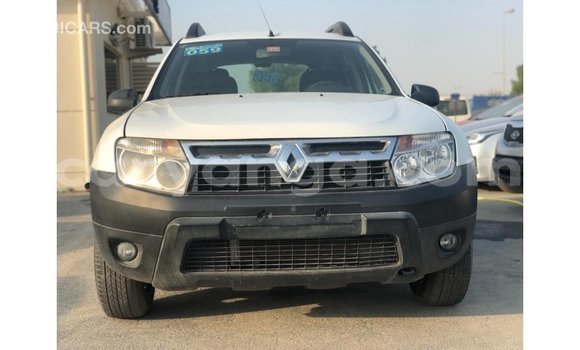 Nunua Imported Renault Duster White Gari ndani ya Import - Dubai nchini Malawi Nunua Imported Renault Duster White Gari ndani ya Import - Dubai nchini Malawi