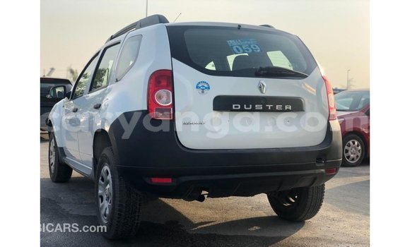 Nunua Imported Renault Duster White Gari ndani ya Import - Dubai nchini Malawi Nunua Imported Renault Duster White Gari ndani ya Import - Dubai nchini Malawi