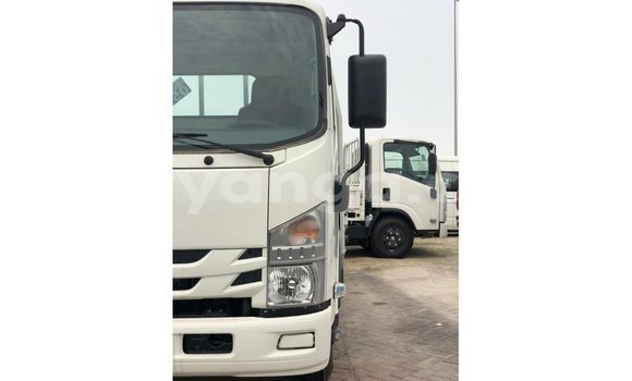 Acheter Import Utilitaire Isuzu FTR 850 Blanc à Import - Dubai, Malawi Acheter Import Utilitaire Isuzu FTR 850 Blanc à Import - Dubai, Malawi