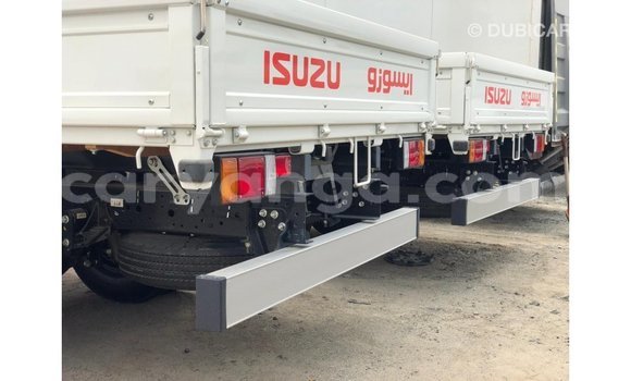 Acheter Import Utilitaire Isuzu FTR 850 Blanc à Import - Dubai, Malawi Acheter Import Utilitaire Isuzu FTR 850 Blanc à Import - Dubai, Malawi