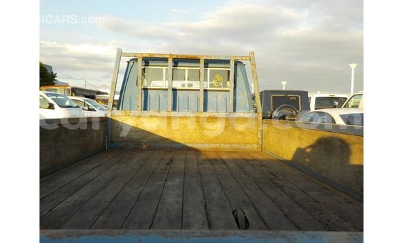 Acheter Import Voiture Toyota Dyna Bleu à Import - Dubai, Malawi Acheter Import Voiture Toyota Dyna Bleu à Import - Dubai, Malawi