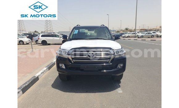 Nunua Imported Toyota Land Cruiser Black Gari ndani ya Import - Dubai nchini Malawi Nunua Imported Toyota Land Cruiser Black Gari ndani ya Import - Dubai nchini Malawi