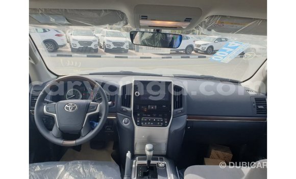 Nunua Imported Toyota Land Cruiser Black Gari ndani ya Import - Dubai nchini Malawi Nunua Imported Toyota Land Cruiser Black Gari ndani ya Import - Dubai nchini Malawi