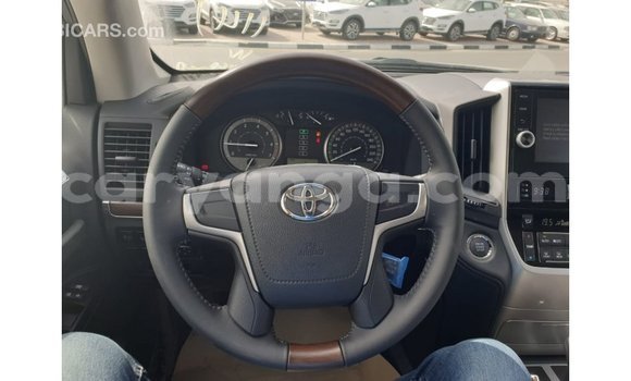 Nunua Imported Toyota Land Cruiser Black Gari ndani ya Import - Dubai nchini Malawi Nunua Imported Toyota Land Cruiser Black Gari ndani ya Import - Dubai nchini Malawi
