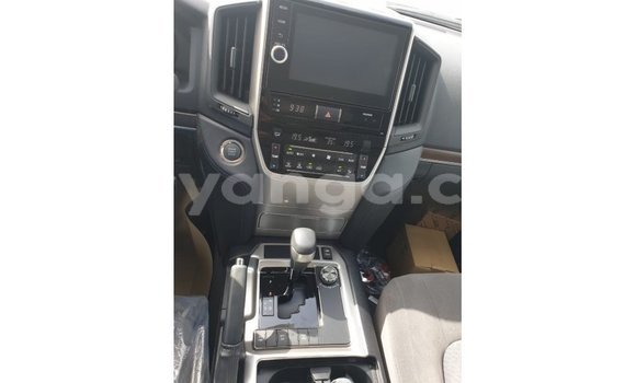 Nunua Imported Toyota Land Cruiser Black Gari ndani ya Import - Dubai nchini Malawi Nunua Imported Toyota Land Cruiser Black Gari ndani ya Import - Dubai nchini Malawi