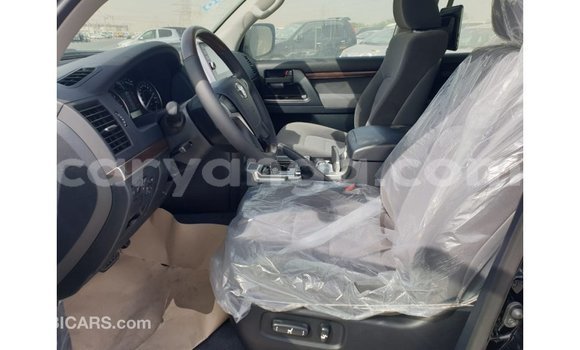 Nunua Imported Toyota Land Cruiser Black Gari ndani ya Import - Dubai nchini Malawi Nunua Imported Toyota Land Cruiser Black Gari ndani ya Import - Dubai nchini Malawi