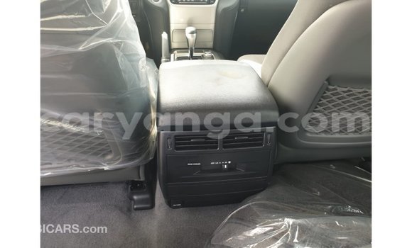 Nunua Imported Toyota Land Cruiser Black Gari ndani ya Import - Dubai nchini Malawi Nunua Imported Toyota Land Cruiser Black Gari ndani ya Import - Dubai nchini Malawi