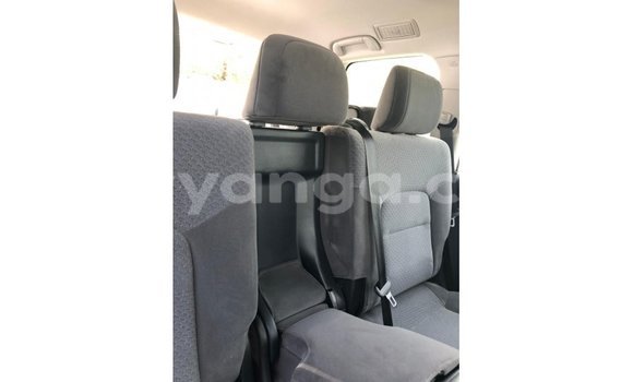 Nunua Imported Toyota Land Cruiser Black Gari ndani ya Import - Dubai nchini Malawi Nunua Imported Toyota Land Cruiser Black Gari ndani ya Import - Dubai nchini Malawi