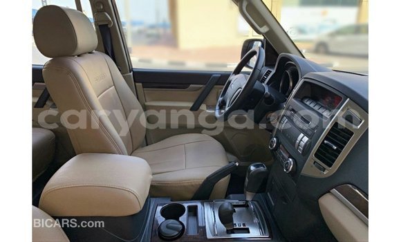 Buy Import Mitsubishi Pajero White Car in Import - Dubai in Malawi Buy Import Mitsubishi Pajero White Car in Import - Dubai in Malawi