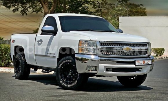 Buy Import Chevrolet Silverado White Car in Import - Dubai in Malawi Buy Import Chevrolet Silverado White Car in Import - Dubai in Malawi