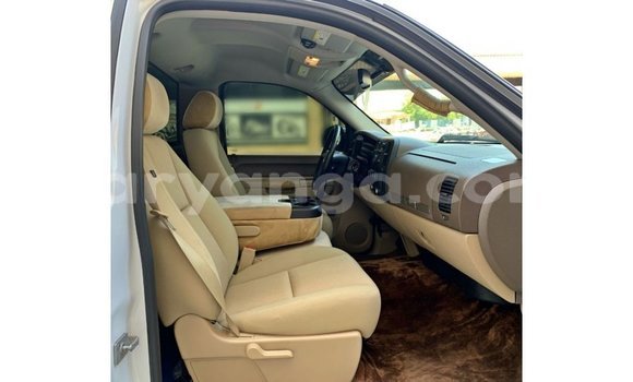 Buy Import Chevrolet Silverado White Car in Import - Dubai in Malawi Buy Import Chevrolet Silverado White Car in Import - Dubai in Malawi