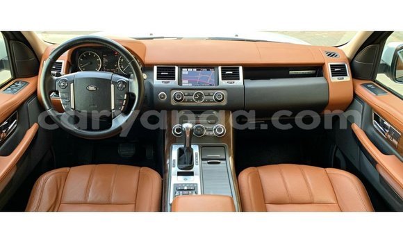 Buy Import Land Rover Range Rover White Car in Import - Dubai in Malawi Buy Import Land Rover Range Rover White Car in Import - Dubai in Malawi