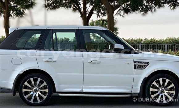 Buy Import Land Rover Range Rover White Car in Import - Dubai in Malawi Buy Import Land Rover Range Rover White Car in Import - Dubai in Malawi