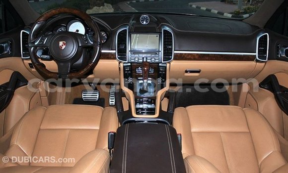 Acheter Import Voiture Porsche Cayenne Autre à Import - Dubai, Malawi Acheter Import Voiture Porsche Cayenne Autre à Import - Dubai, Malawi