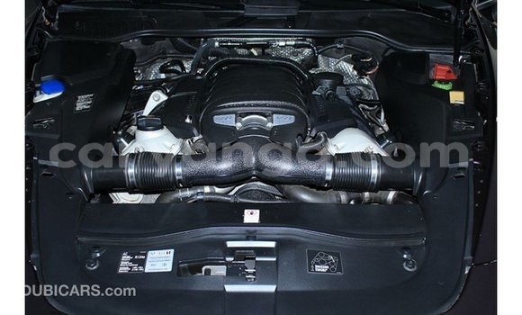 Acheter Import Voiture Porsche Cayenne Autre à Import - Dubai, Malawi Acheter Import Voiture Porsche Cayenne Autre à Import - Dubai, Malawi