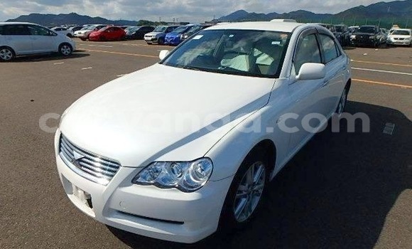 Buy Import Toyota Mark X White Car in Blantyre in Malawi