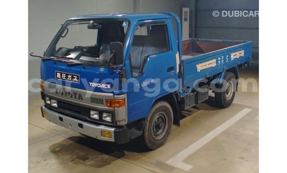Acheter Import Voiture Toyota Fielder Bleu à Import - Dubai, Malawi Acheter Import Voiture Toyota Fielder Bleu à Import - Dubai, Malawi