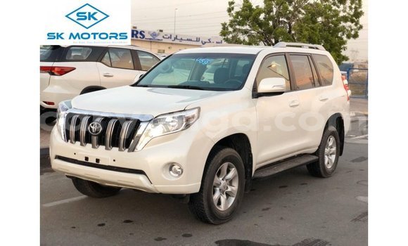 Acheter Import Voiture Toyota Prado Blanc à Import - Dubai, Malawi Acheter Import Voiture Toyota Prado Blanc à Import - Dubai, Malawi