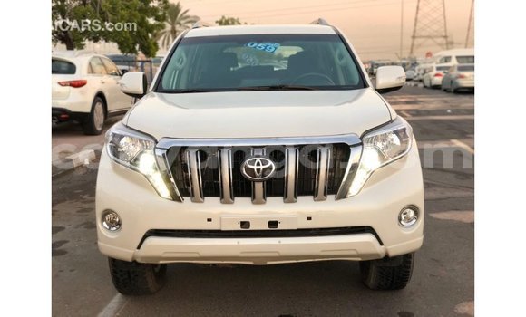 Acheter Import Voiture Toyota Prado Blanc à Import - Dubai, Malawi Acheter Import Voiture Toyota Prado Blanc à Import - Dubai, Malawi