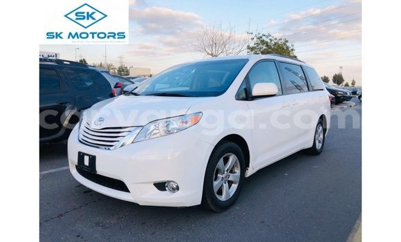 Buy Import Toyota Sienna White Car in Import - Dubai in Malawi Buy Import Toyota Sienna White Car in Import - Dubai in Malawi
