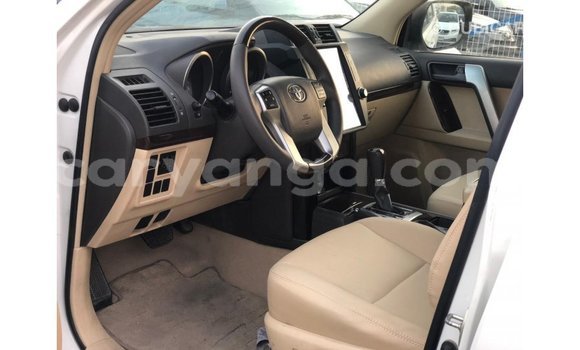 Nunua Imported Toyota Prado White Gari ndani ya Import - Dubai nchini Malawi Nunua Imported Toyota Prado White Gari ndani ya Import - Dubai nchini Malawi