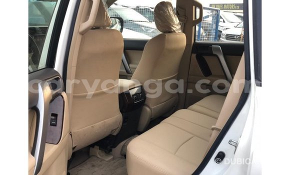 Nunua Imported Toyota Prado White Gari ndani ya Import - Dubai nchini Malawi Nunua Imported Toyota Prado White Gari ndani ya Import - Dubai nchini Malawi