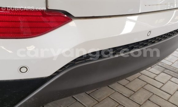 Nunua Imported Hyundai Tucson White Gari ndani ya Import - Dubai nchini Malawi Nunua Imported Hyundai Tucson White Gari ndani ya Import - Dubai nchini Malawi