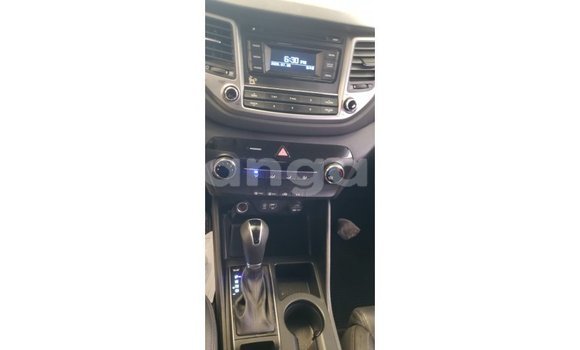 Nunua Imported Hyundai Tucson White Gari ndani ya Import - Dubai nchini Malawi Nunua Imported Hyundai Tucson White Gari ndani ya Import - Dubai nchini Malawi