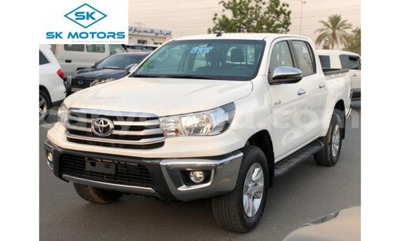 Acheter Import Voiture Toyota Hilux Blanc à Import - Dubai, Malawi Acheter Import Voiture Toyota Hilux Blanc à Import - Dubai, Malawi